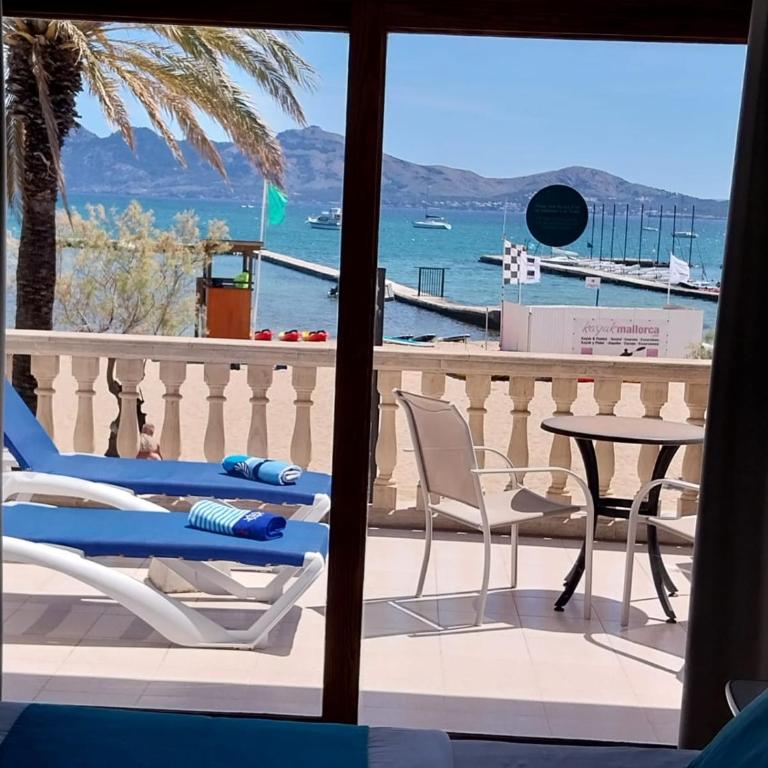 Apartamentos Torre Playa - Apartamento Estudio con vistas al mar - 3