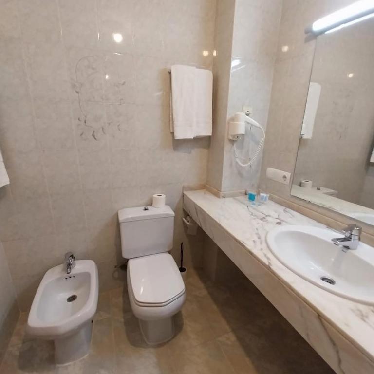 Apartamentos Torre Playa - Apartamento Estudio con vistas al mar - 5