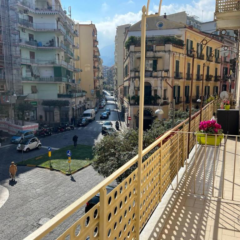 Casa vacanza in centro “La Mongolfiera” C.mare di Stabia - Appartamento con 2 Camere da Letto - 2