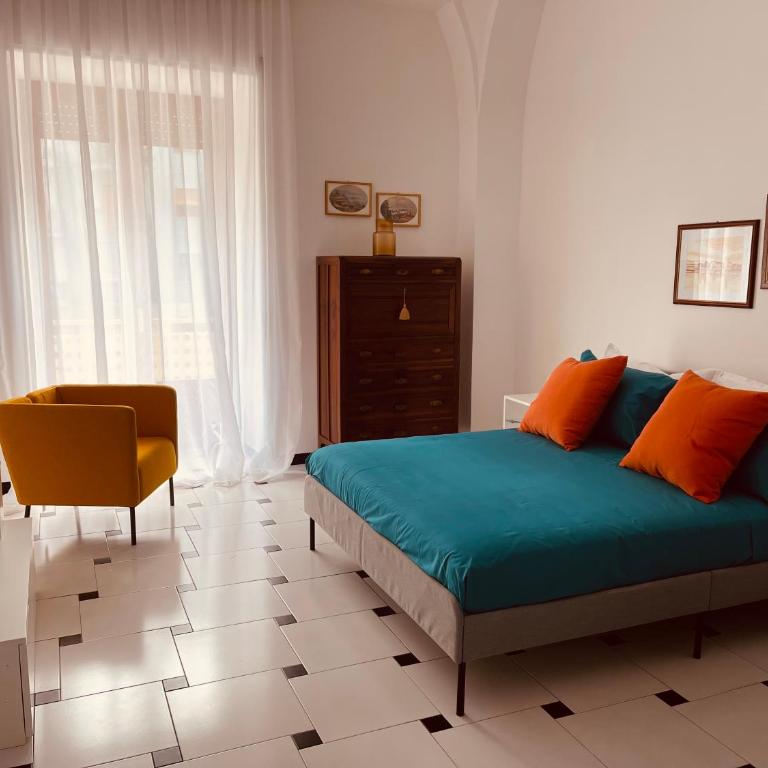 Casa vacanza in centro “La Mongolfiera” C.mare di Stabia - Appartamento con 2 Camere da Letto - 1