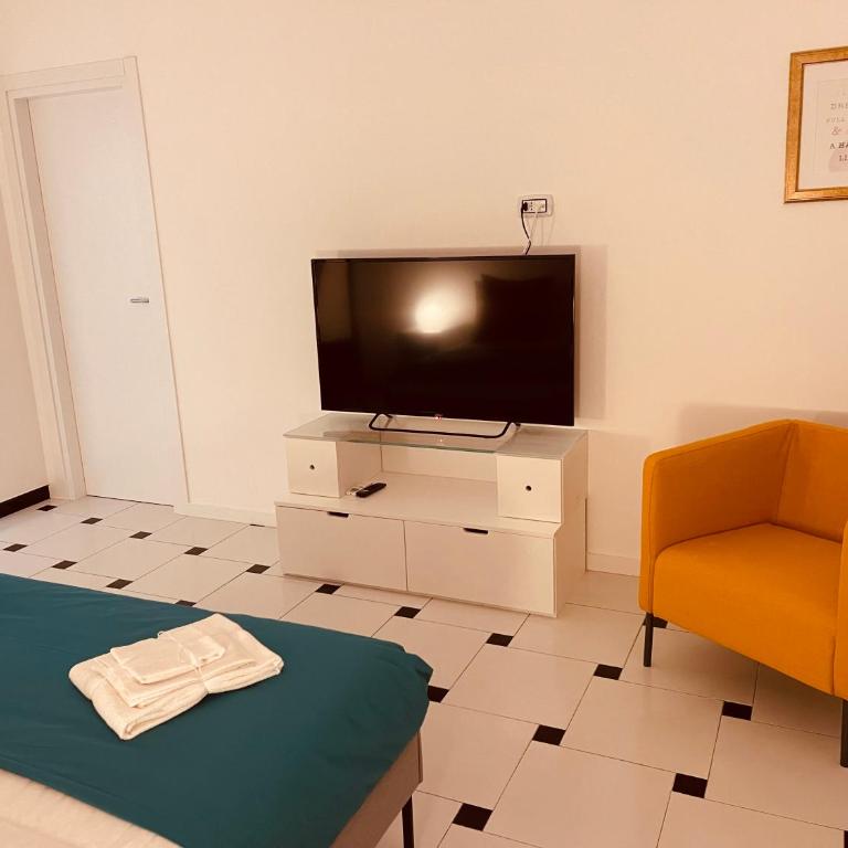Casa vacanza in centro “La Mongolfiera” C.mare di Stabia - Appartamento con 2 Camere da Letto - 11