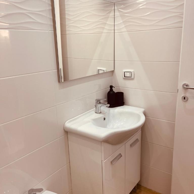 Casa vacanza in centro “La Mongolfiera” C.mare di Stabia - Appartamento con 2 Camere da Letto - 13