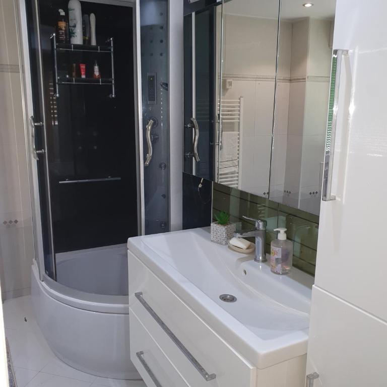 Apartments Arna - Apartman sa 3 Spavaće Sobe - 11