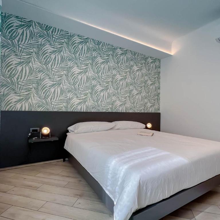 Trilocale super ristrutturato - Appartamento con 2 Camere da Letto - 7
