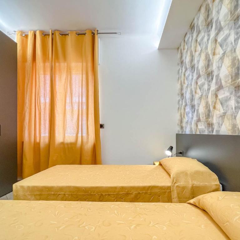 Trilocale super ristrutturato - Appartamento con 2 Camere da Letto - 29