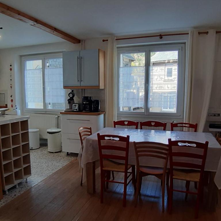 Maison 6-9 pers pour vacances et cure thermale - Casa con 4 camere da letto - 6