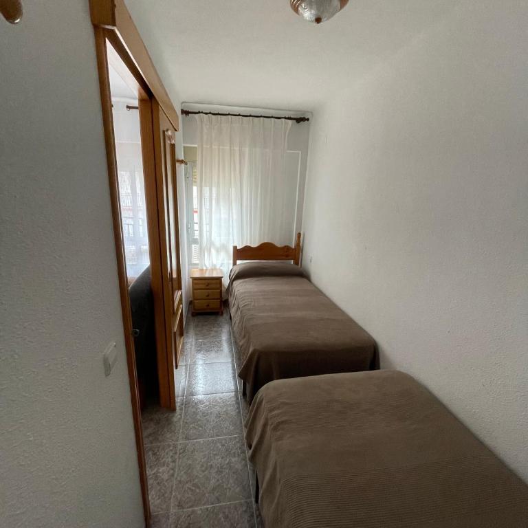 CN Rents - Apartamento de 2 dormitorios - 1