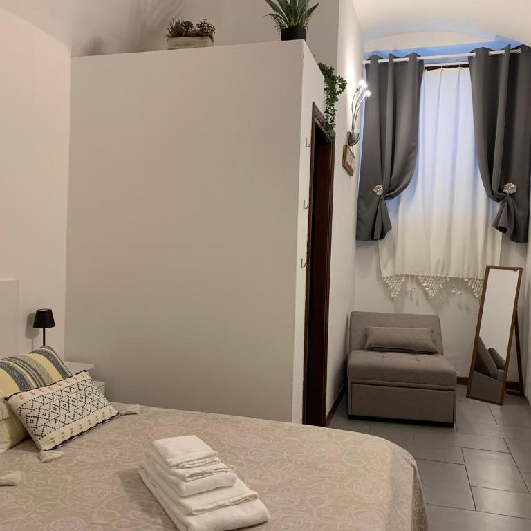 Houseberg - One-Bedroom Apartment - 10