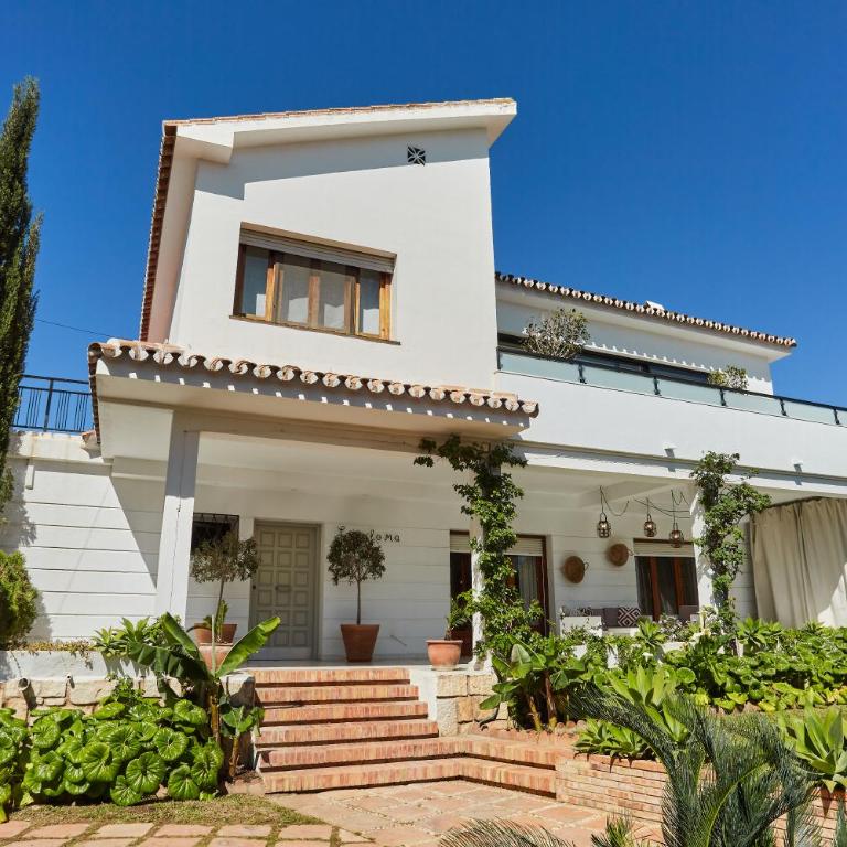 Villa in Fuengirola Center NEW SALT WATER POOL - Villa - 9