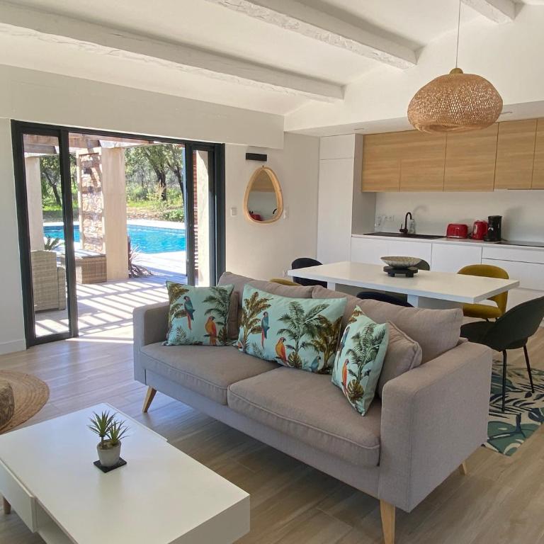 Magnifique villa avec piscine au coeur des vignes - Villa 3 Chambres - 3