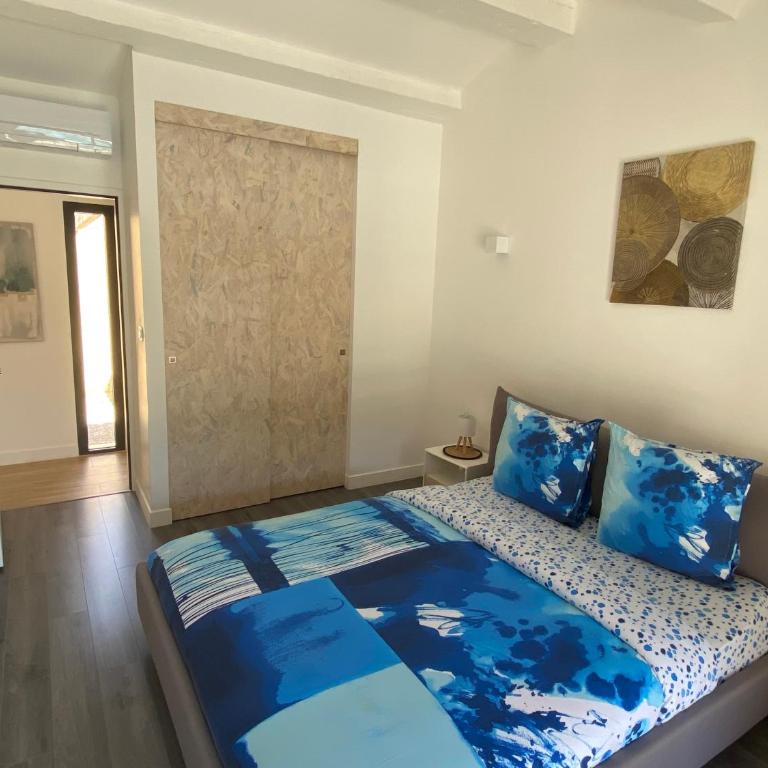 Magnifique villa avec piscine au coeur des vignes - Villa 3 Chambres - 35