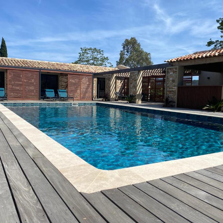 Magnifique villa avec piscine au coeur des vignes - Villa 3 Chambres - 14
