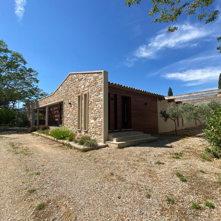 Magnifique villa avec piscine au coeur des vignes - Villa 3 Chambres - 55