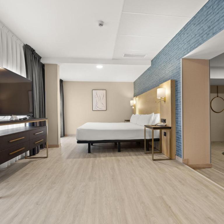 Hotel Zentral Ramiro I Oviedo - Habitación Doble con zona de estar - 4