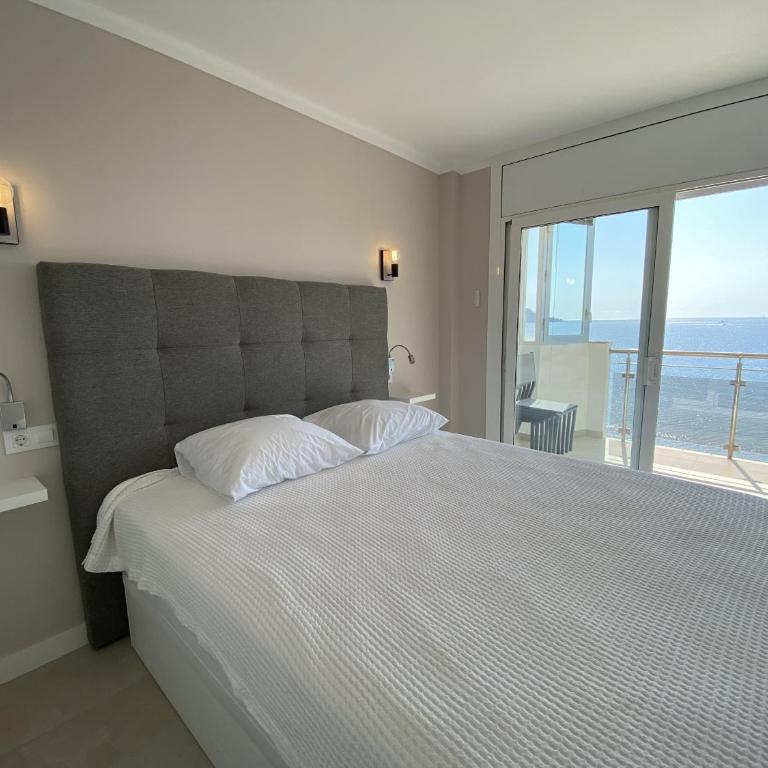 Roses Europa 60 - Apartment with Sea View - 17