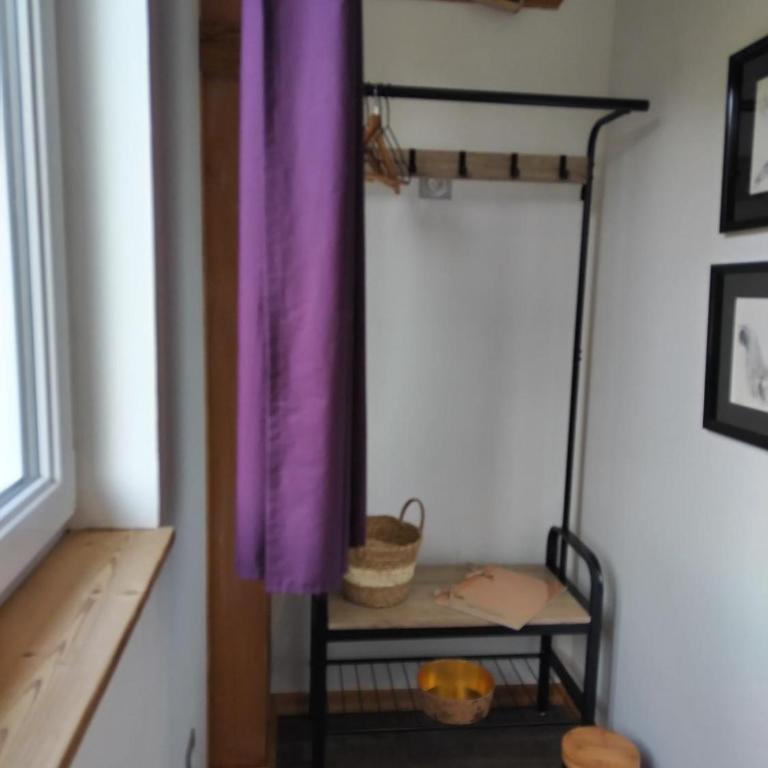 Chambre d'hôtes LES BRIMBELLES - Chambre Lit Queen-Size - 12