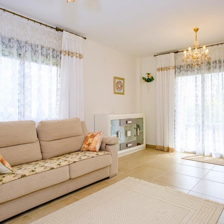 Gabriela Mistral ID119 - Villa con vistas al jardín - 12