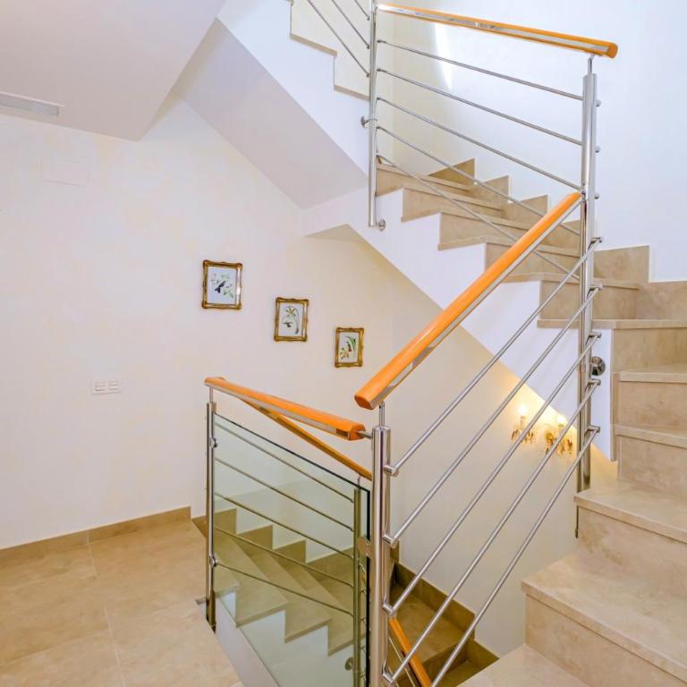 Gabriela Mistral ID119 - Villa con vistas al jardín - 38