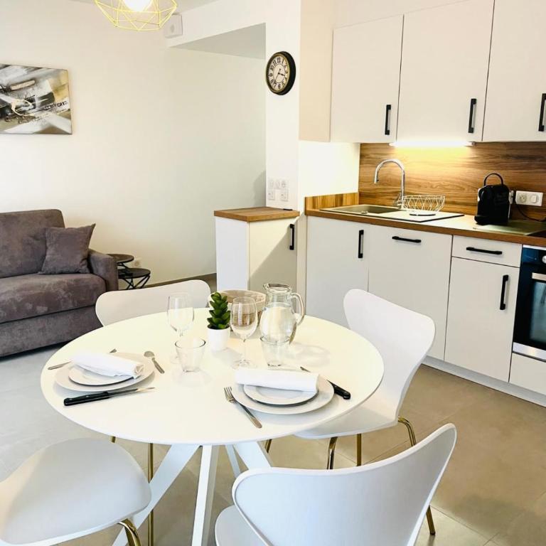 Le Quartz Tresum résidence moderne près du lac garage inclus - Appartement - 10