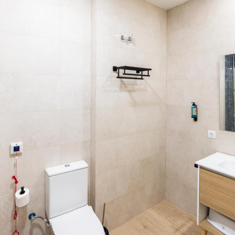 Apartamentos Turísticos DE LA BERNARDA - Estudio - Adaptado para personas con movilidad reducida - 12