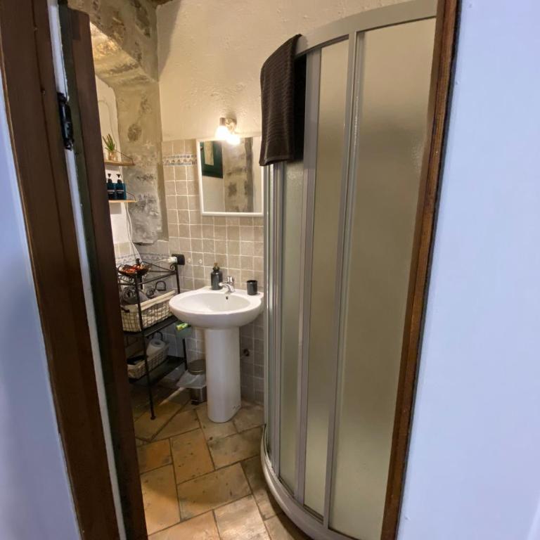 La Casa nei Vicoli: in Centro a Due Passi dal Lago - Appartamento con 1 Camera da Letto - 17