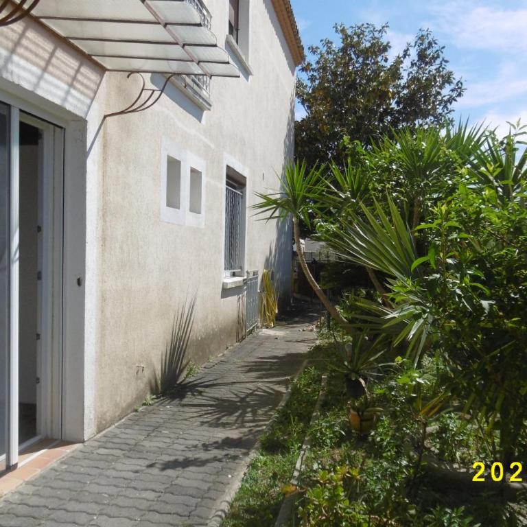 rez de chaussée studio climatisé dans villa - Apartment - Ground Floor - 6