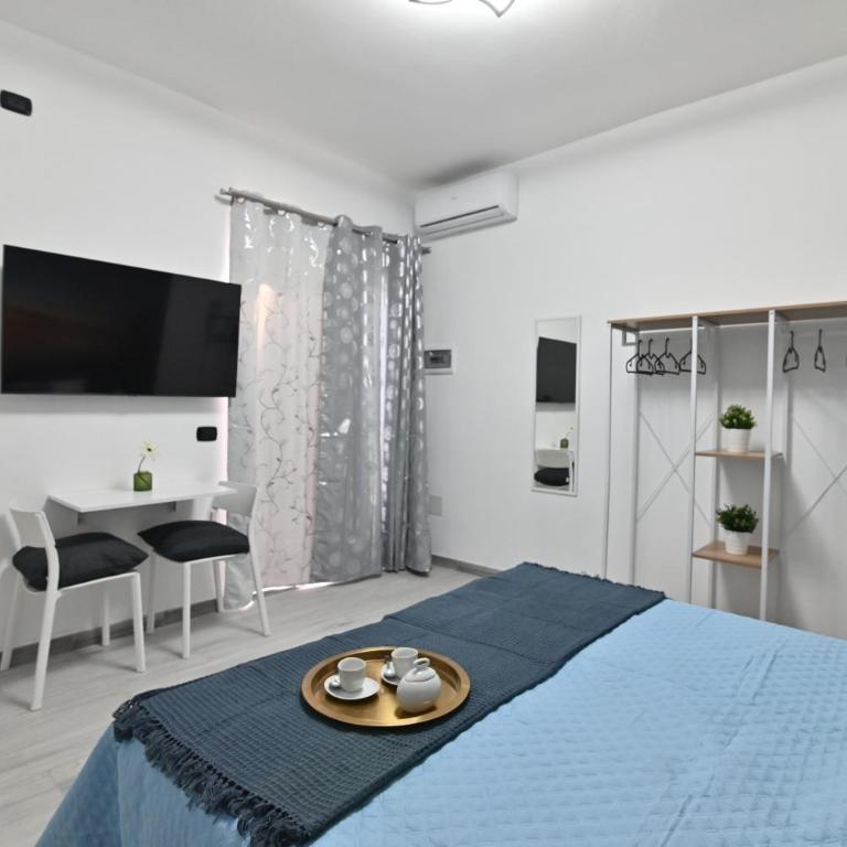 IzzHome Cozy Room - Camera Matrimoniale con Bagno Privato - 12