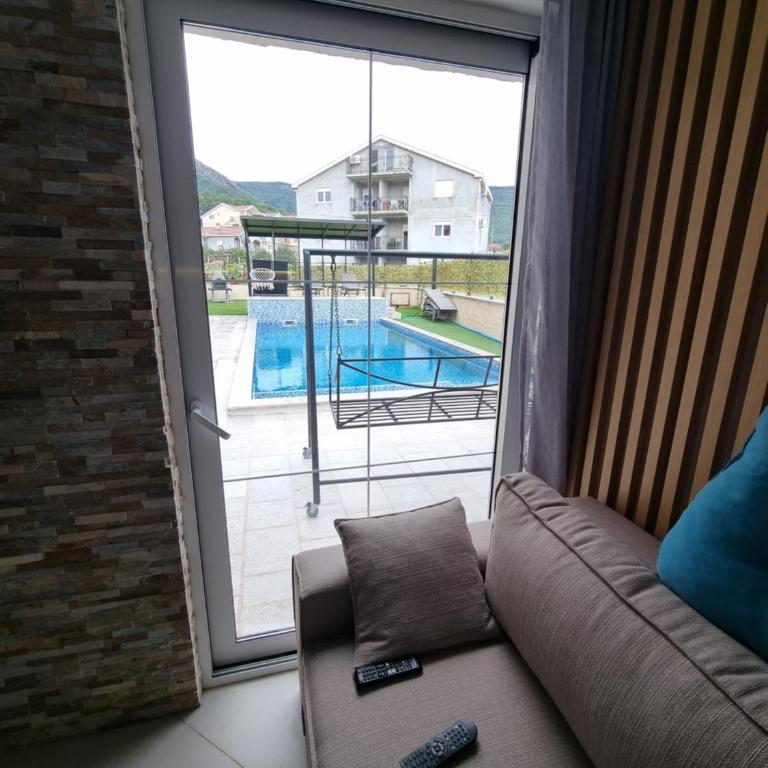 Villa with Pool & Garden apartment 1 Ognjen - One-Bedroom Apartment - 14