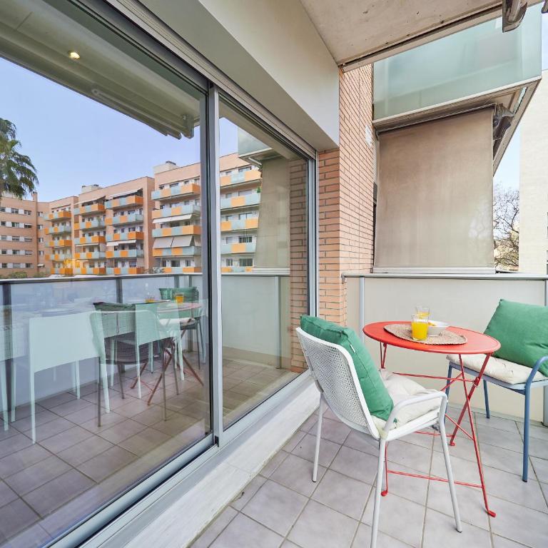 BarcelonaForRent Vila Olimpica Pool Suites - Three-Bedroom Apartment with swimming pool - Ramón Turró, 52 - 32