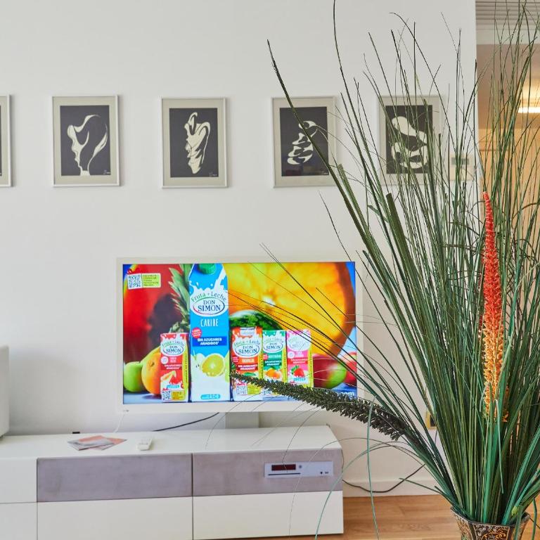 BarcelonaForRent Vila Olimpica Pool Suites - Three-Bedroom Apartment with swimming pool - Ramón Turró, 52 - 54