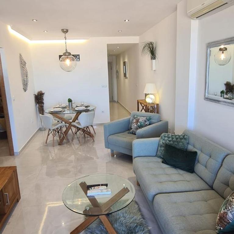 Beach Haven - Two-Bedroom Apartment - 8