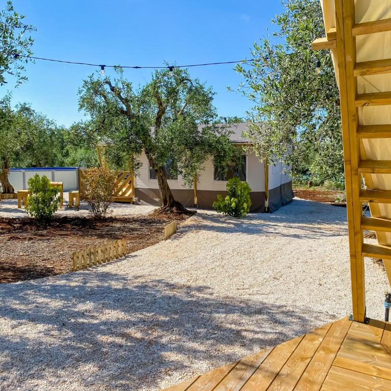 A-luxury Glamping by La Mignola - Tent - 17