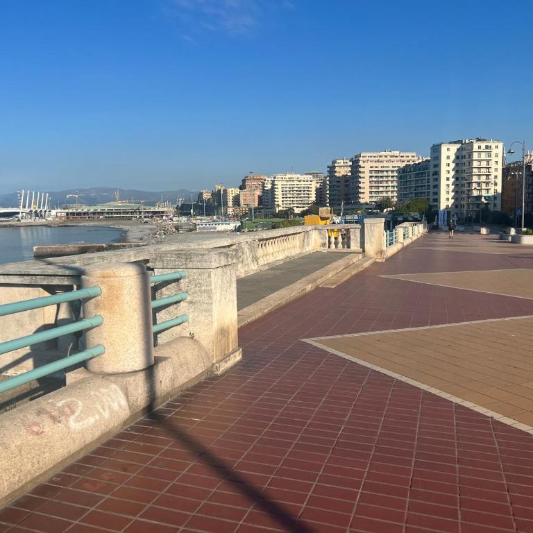 Casa Vacanza Ginevra-Stile e Relax nel cuore di Genova - Appartamento con 2 Camere da Letto - 35