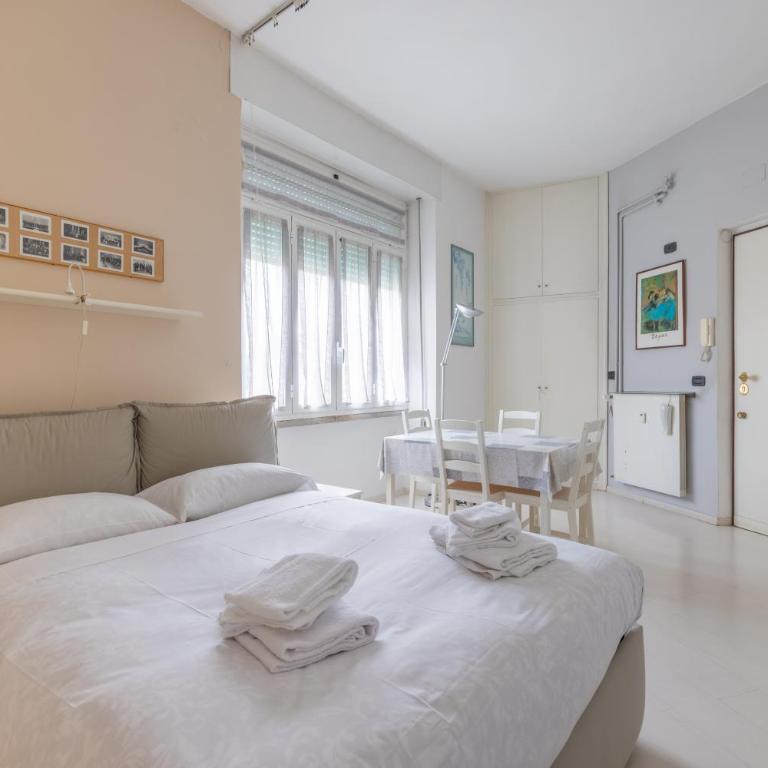 Modern Studio - Lift near Colosseum - Appartamento con 1 Camera da Letto - 2