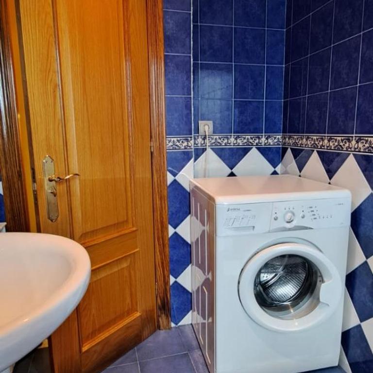 Llanes-Llumedian - Three-Bedroom House - 15