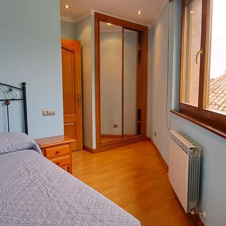 Llanes-Llumedian - Three-Bedroom House - 17