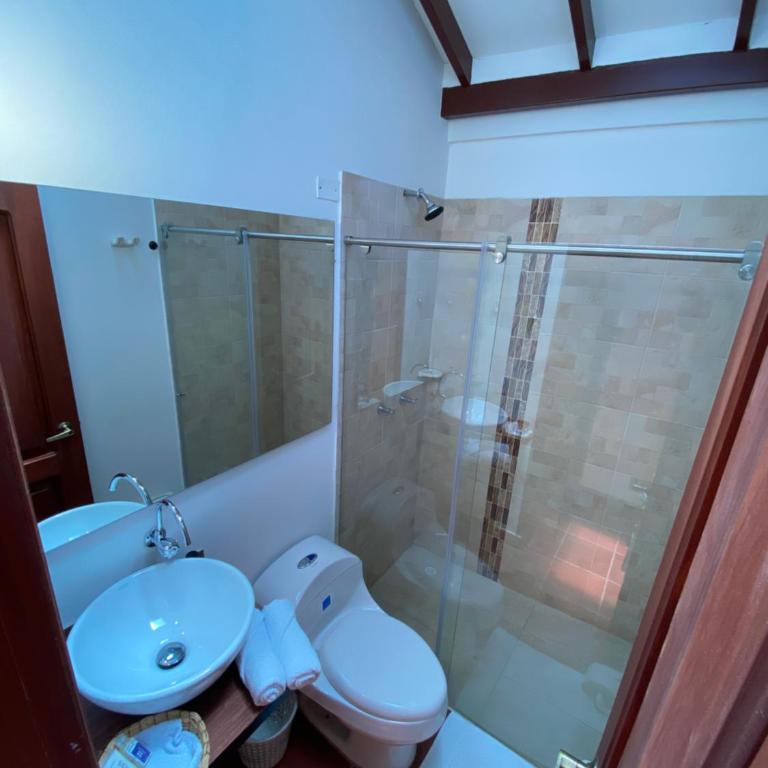 Casa Esperanza-Galería - Double Room with Private Bathroom - 4