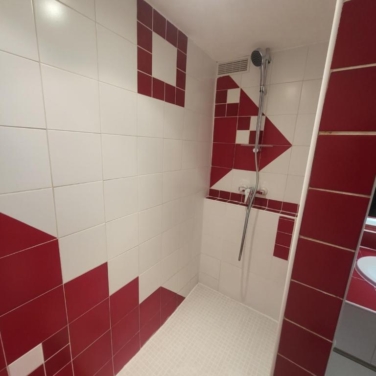 Appartement au Cœur de la Sorgue - Two-Bedroom Apartment - 9