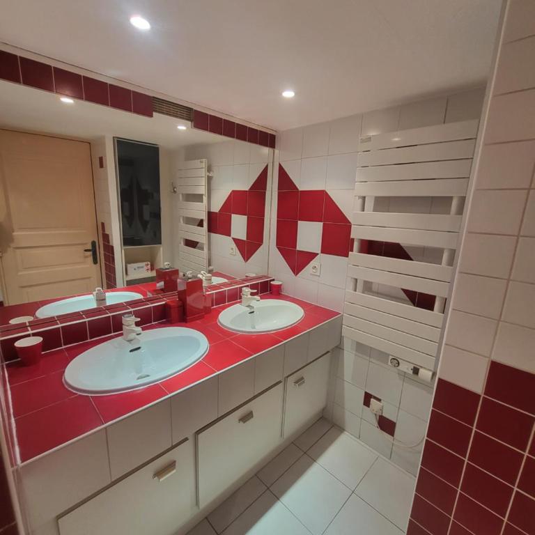Appartement au Cœur de la Sorgue - Two-Bedroom Apartment - 10
