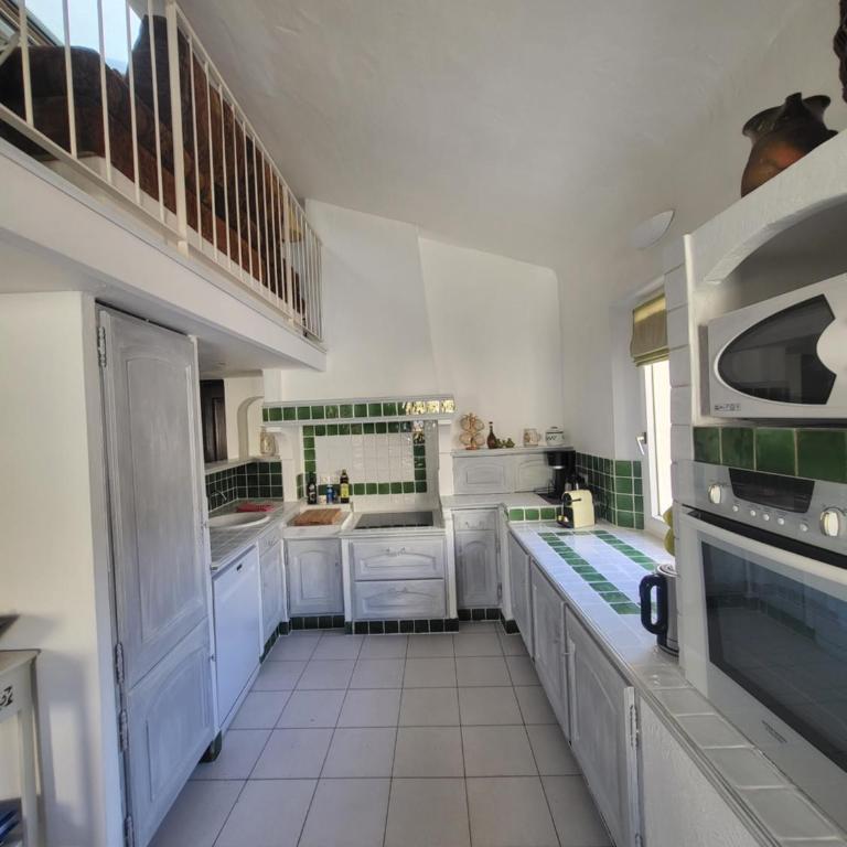 Appartement au Cœur de la Sorgue - Two-Bedroom Apartment - 4