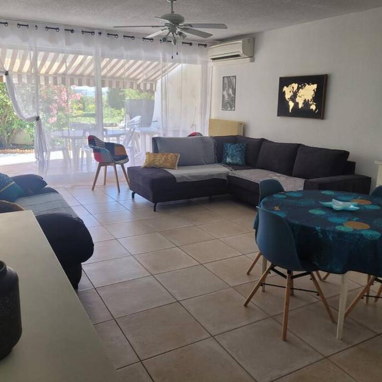 Spacieux rez de jardin vue sur port de plaisance - Appartement 1 Chambre - 15