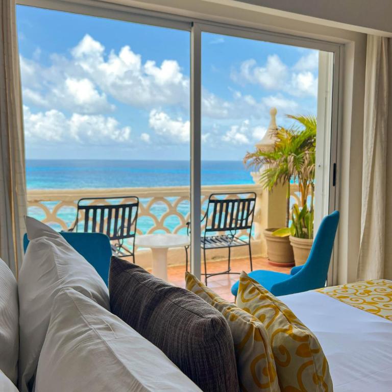 Seashore Apartment Cancun - Studio with Sea View - 5