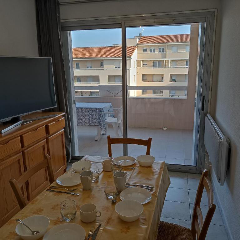 Charmant T2 cabine à Sète avec loggia et parking privé - FR-1-338-450 - Appartement - 8