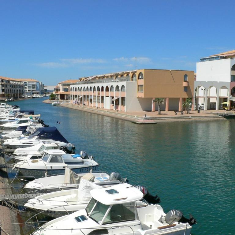 Charmant T2 cabine à Sète avec loggia et parking privé - FR-1-338-450 - Appartement - 10