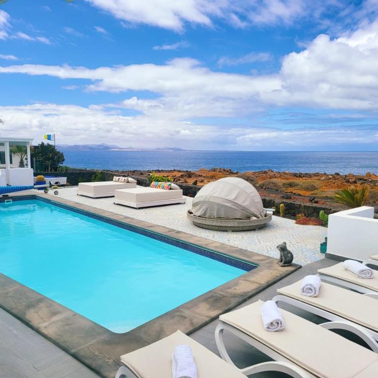 Villa Sunset Paradise with panoramic sea view, first line, sunsets - Villa - 9
