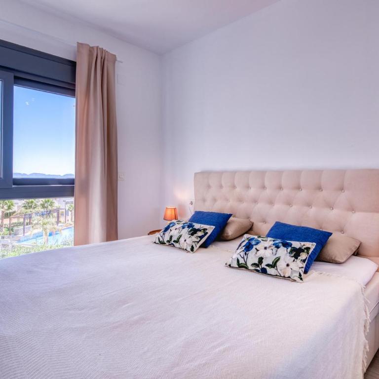 Apartment In Finestrat - Apartamento de 2 dormitorios - 5