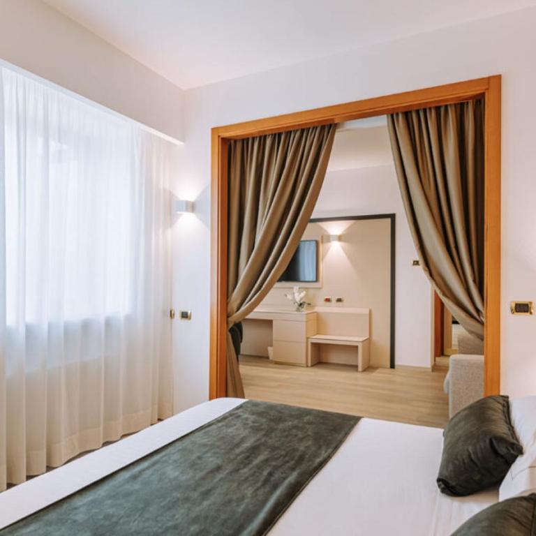 Grand Hotel la Chiusa di Chietri - Junior Suite Deluxe - 7