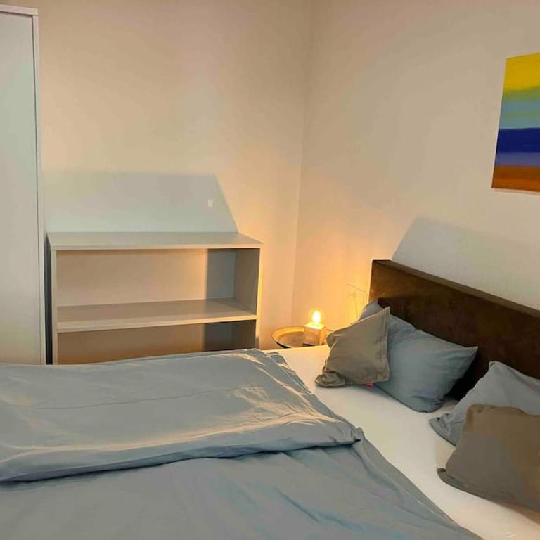 NEU Suite Perlago, Whirlpool & Seeblick - Appartamento con 2 Camere da Letto - 5