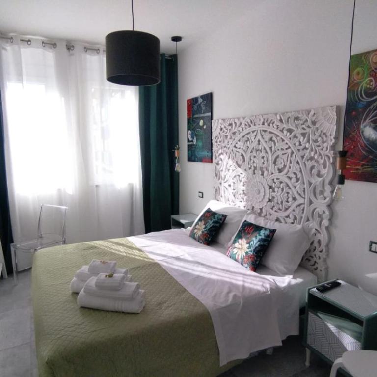 Boutique Hotel Ferrara - Camera Deluxe - 33