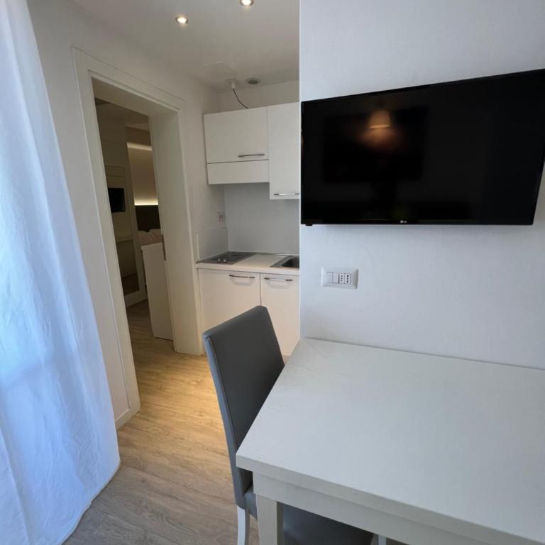 Hotel Ardea - Suite Deluxe - 9
